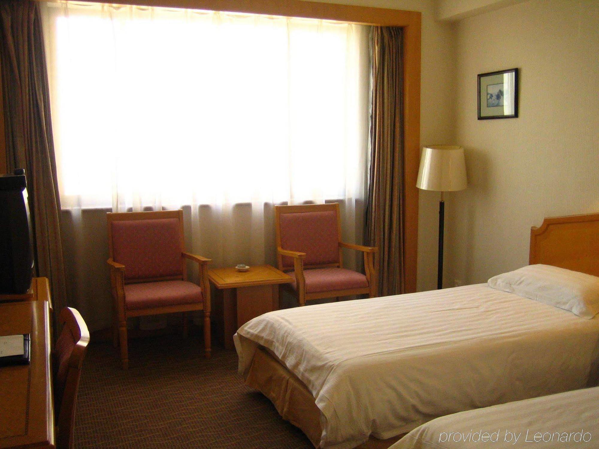 Jin Sha Jin Jiang Hotel 3*